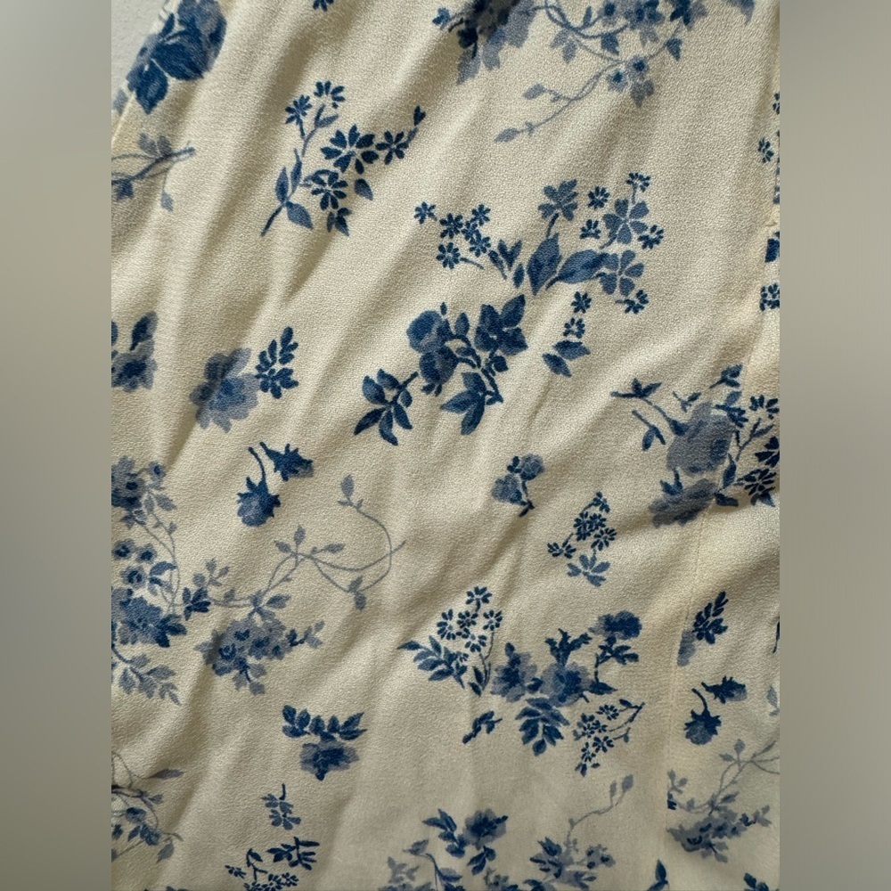 $269 Reformation Pacey Dress in Lula Size 12 Floral white & blue 🤍💙 - Picture 6 of 11